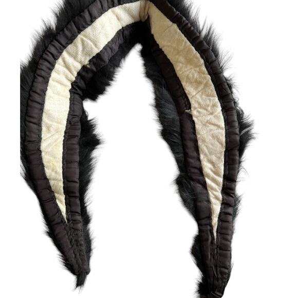 Vintage Fur Collar Neckline Black - Picture 2 of 7